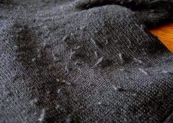 How you can prevent and Get rid of Lint Balls from your clothes